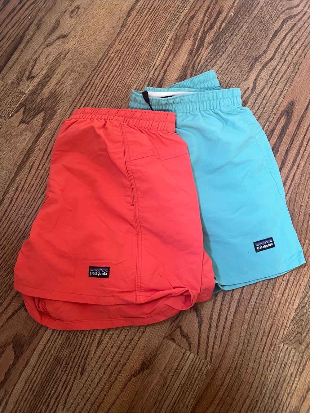 Patagonia Kids Shorts in Coral and Aqua - Picture 1 of 1